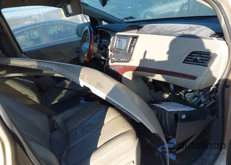 2013 Toyota Sienna Xle V6 8 Passenger from USA, damaged, VIN 5TDYK3DC6DS388793